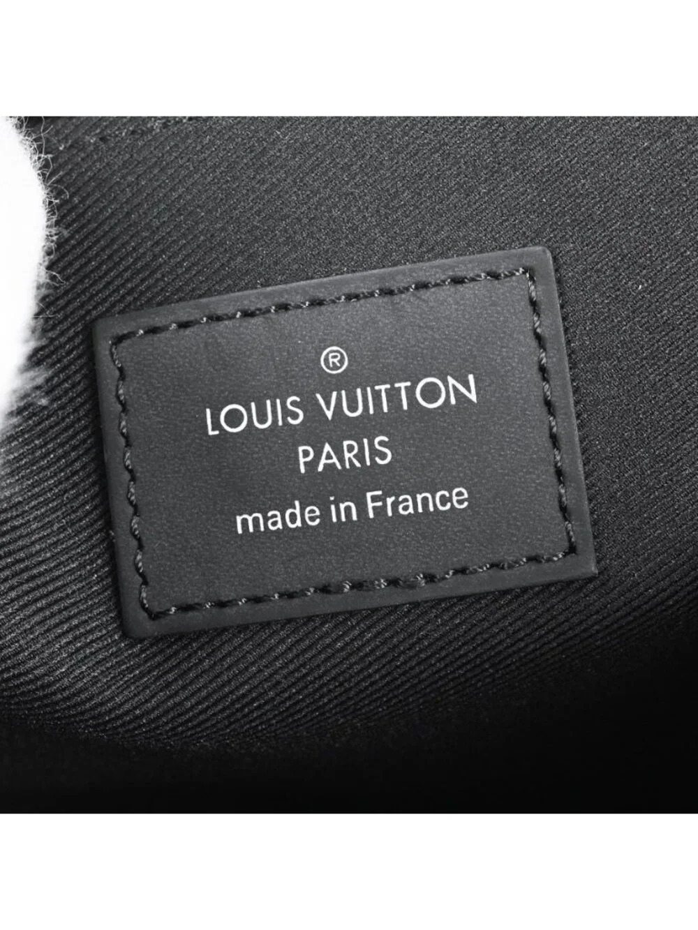 Louis Vuitton Clutch Pochette Jour GM